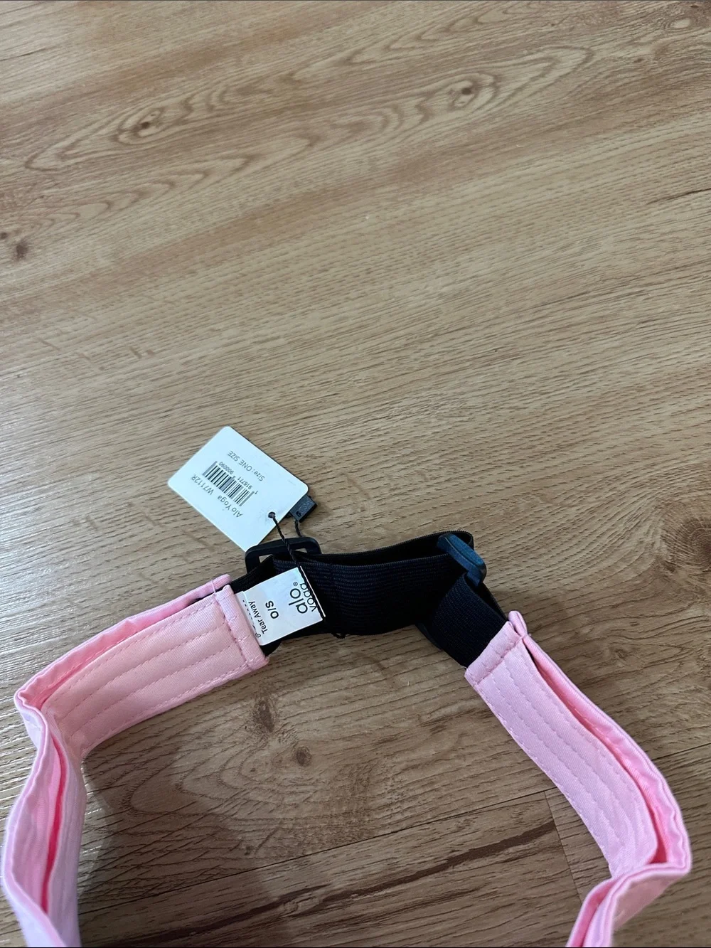 Alo yoga Airlift solar Visor
